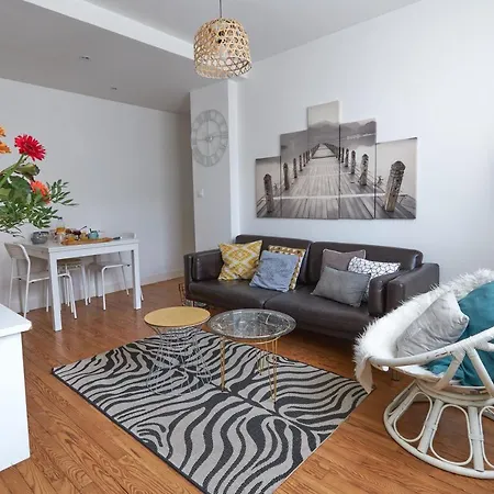 Centre Appt 2 Chambres, Linge, Parking, Wifi Apartmán Vannes